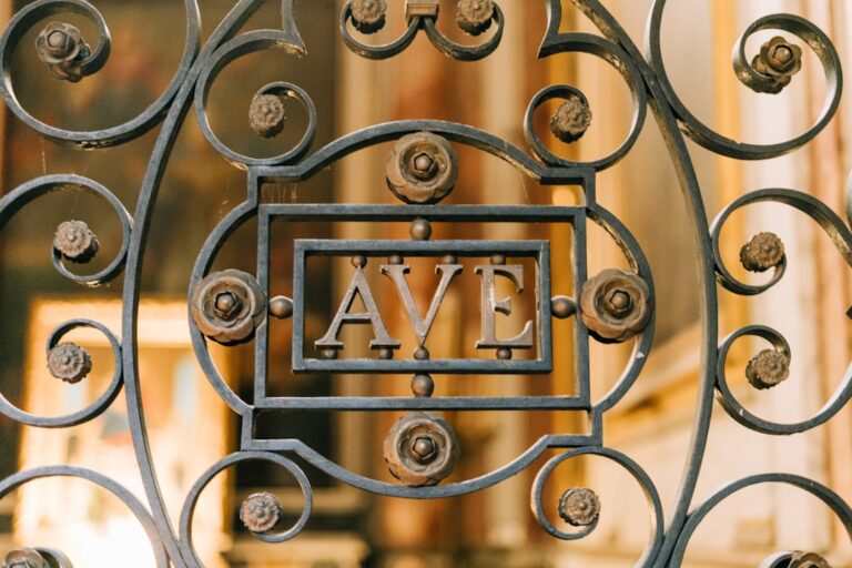The Importance of Personalization in Home Decorating Styles